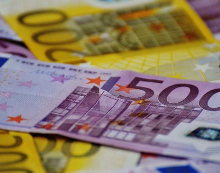 Euro notes post Brexit