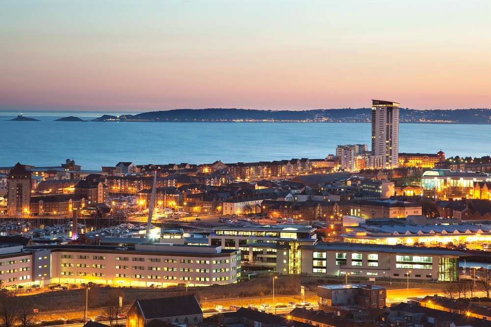 Your Guide to Living in Swansea
