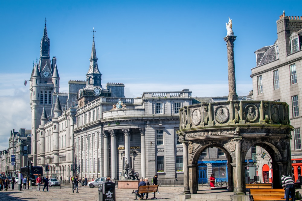 Is it a good time to sell a flat in Aberdeen?