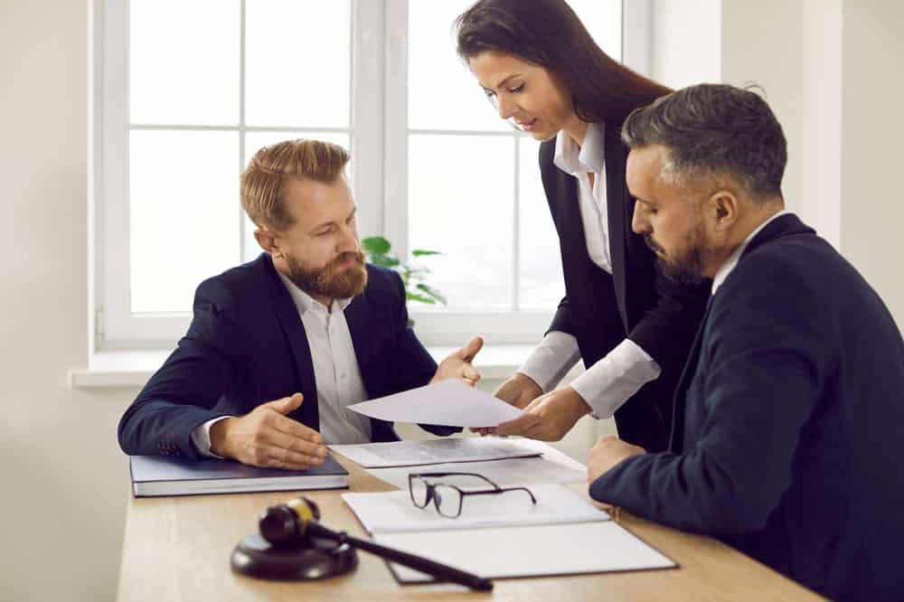 Understanding Solicitors’ Fees: Buying and Selling