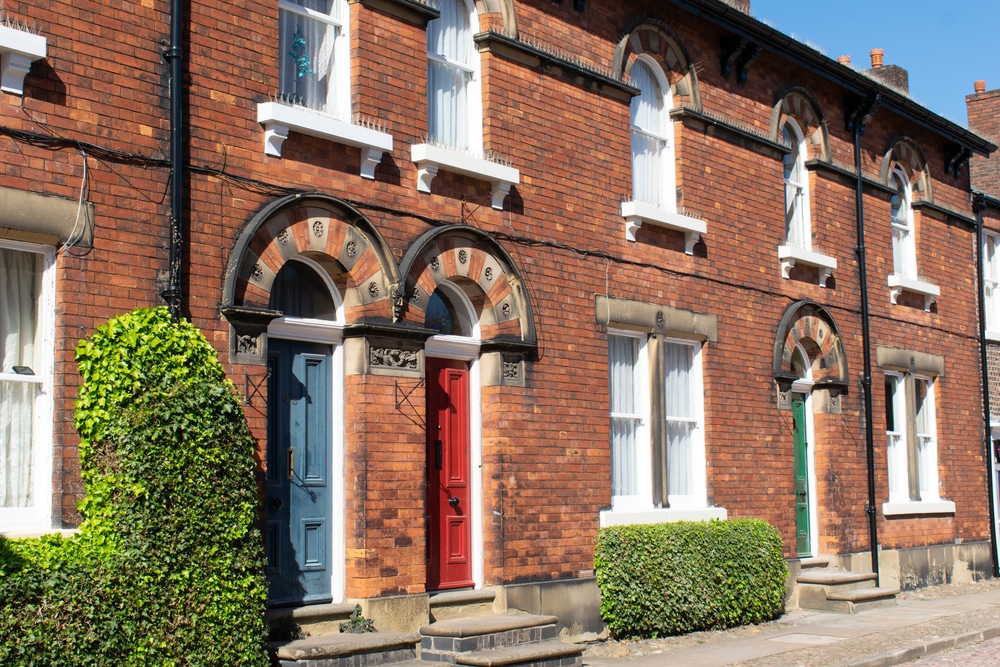 Is It a Good Time to Sell a House in Manchester?