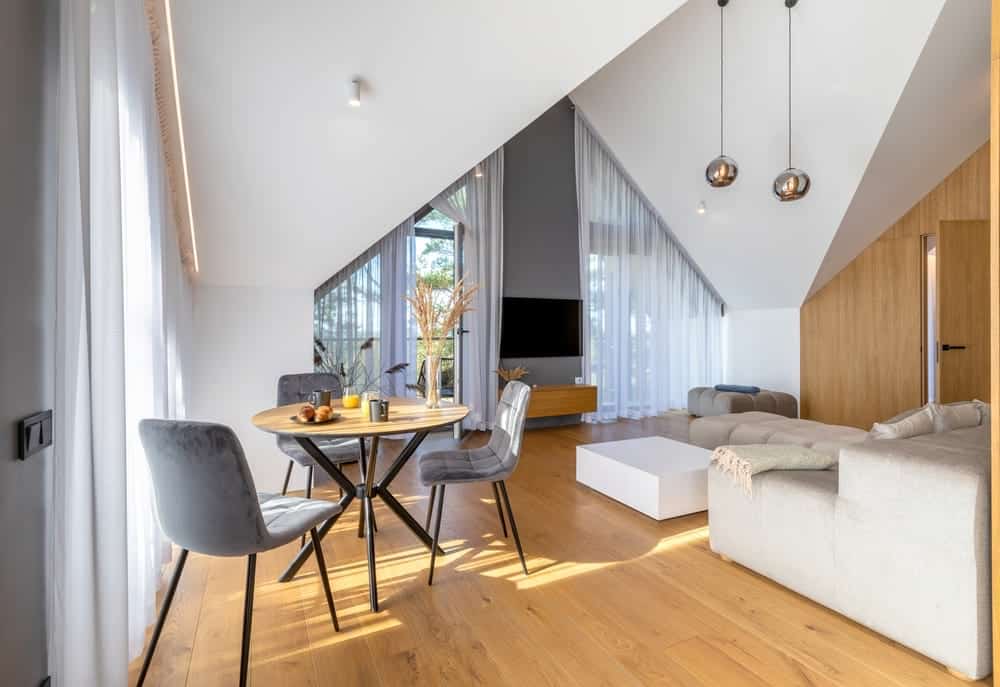 photo of room with light-coloured hardwood floor